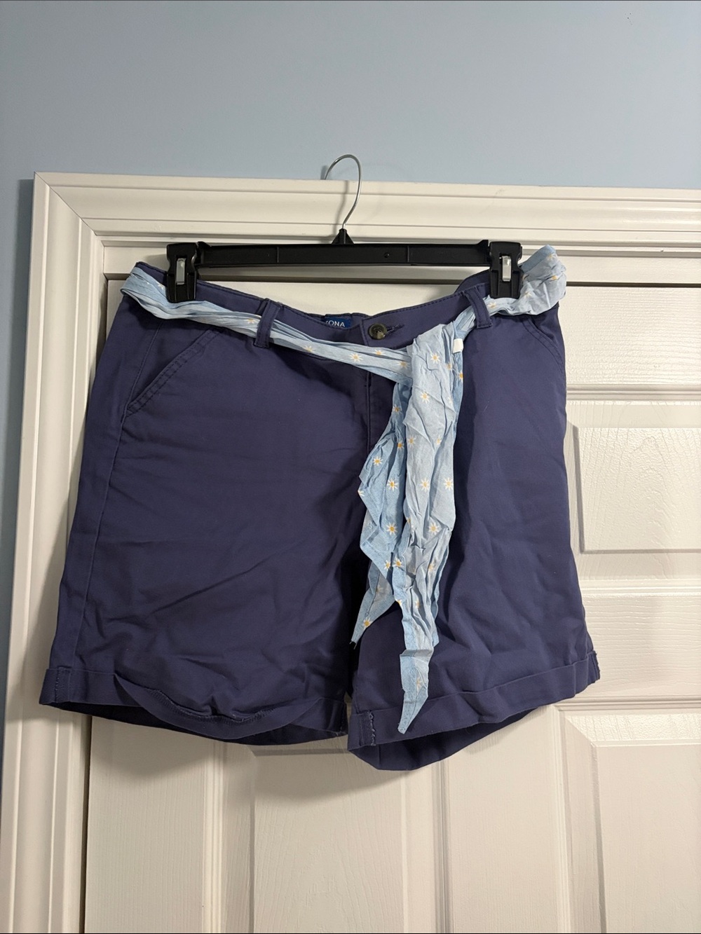 Arizona Jean Company Navy Blue Midi Shorts with Light Blue Tie